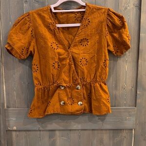 ⭐️5/$20Zara Rust Eyelet Button-Front Peplum Blouse